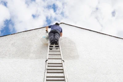 Peinture extérieure à Loubieng — façades et ravalement
